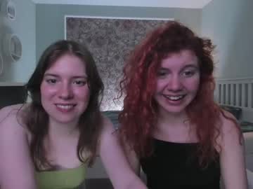 couple Free XXX Cam Girls with cute_fruity