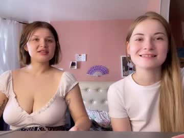 couple Free XXX Cam Girls with angry_girl