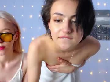 couple Free XXX Cam Girls with kayla_bennet