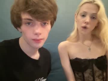 couple Free XXX Cam Girls with sweeetiee_couple