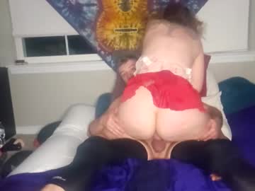 couple Free XXX Cam Girls with cupleoffreaks