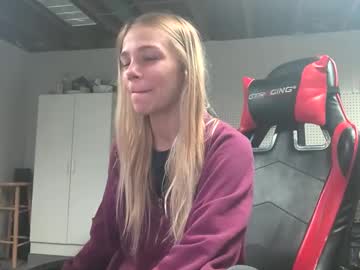 couple Free XXX Cam Girls with chloe_damian