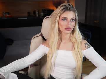 girl Free XXX Cam Girls with artgenesis