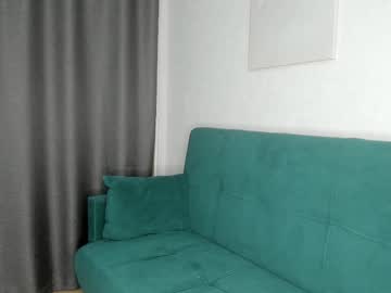 couple Free XXX Cam Girls with emmawilllson
