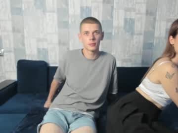 couple Free XXX Cam Girls with the_shameless