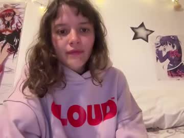 couple Free XXX Cam Girls with pikawiii